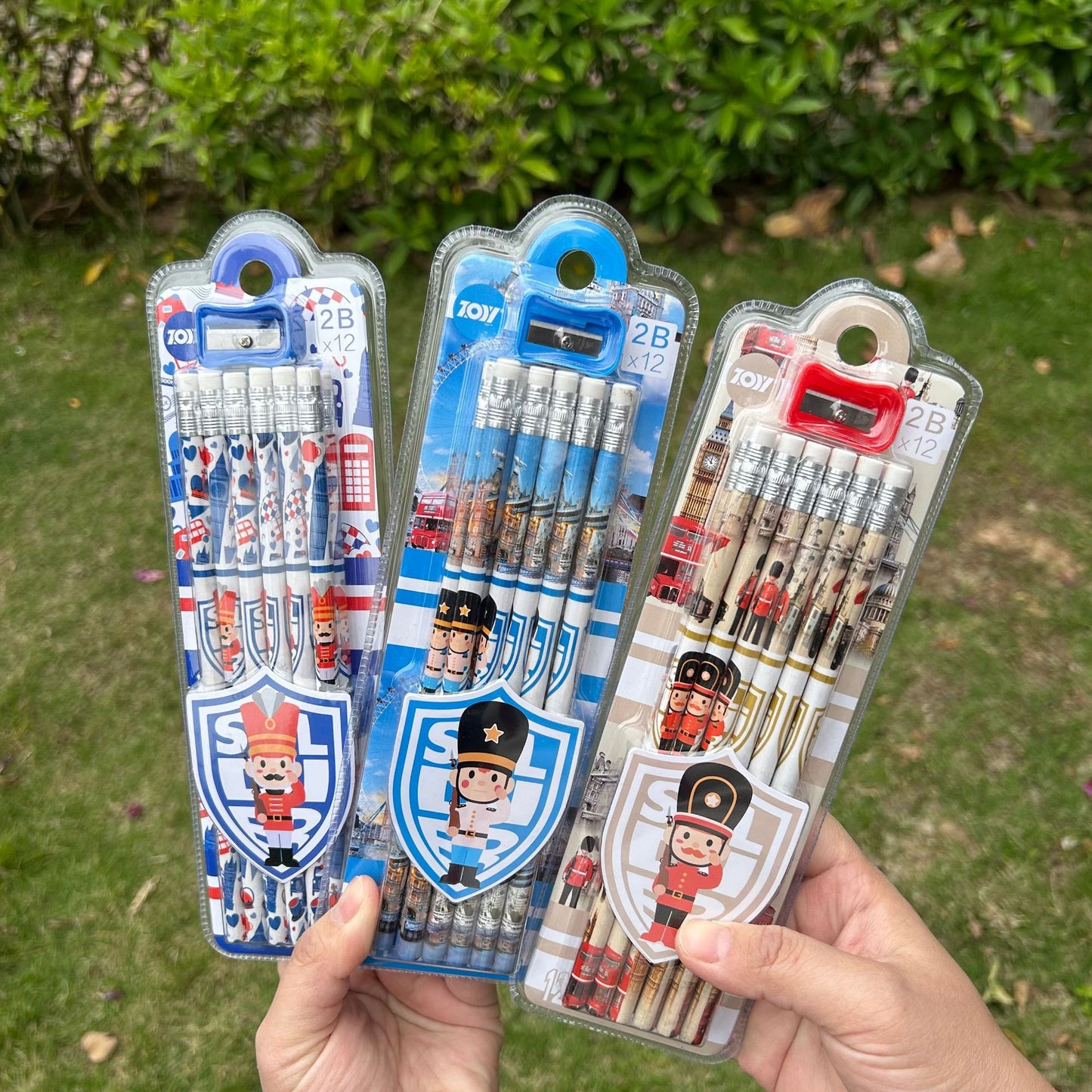 Kuromi Charm Pencil Set