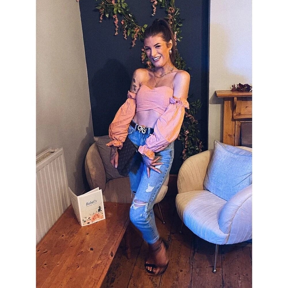 Women's slotted shoulder, crop top, sexy short top women