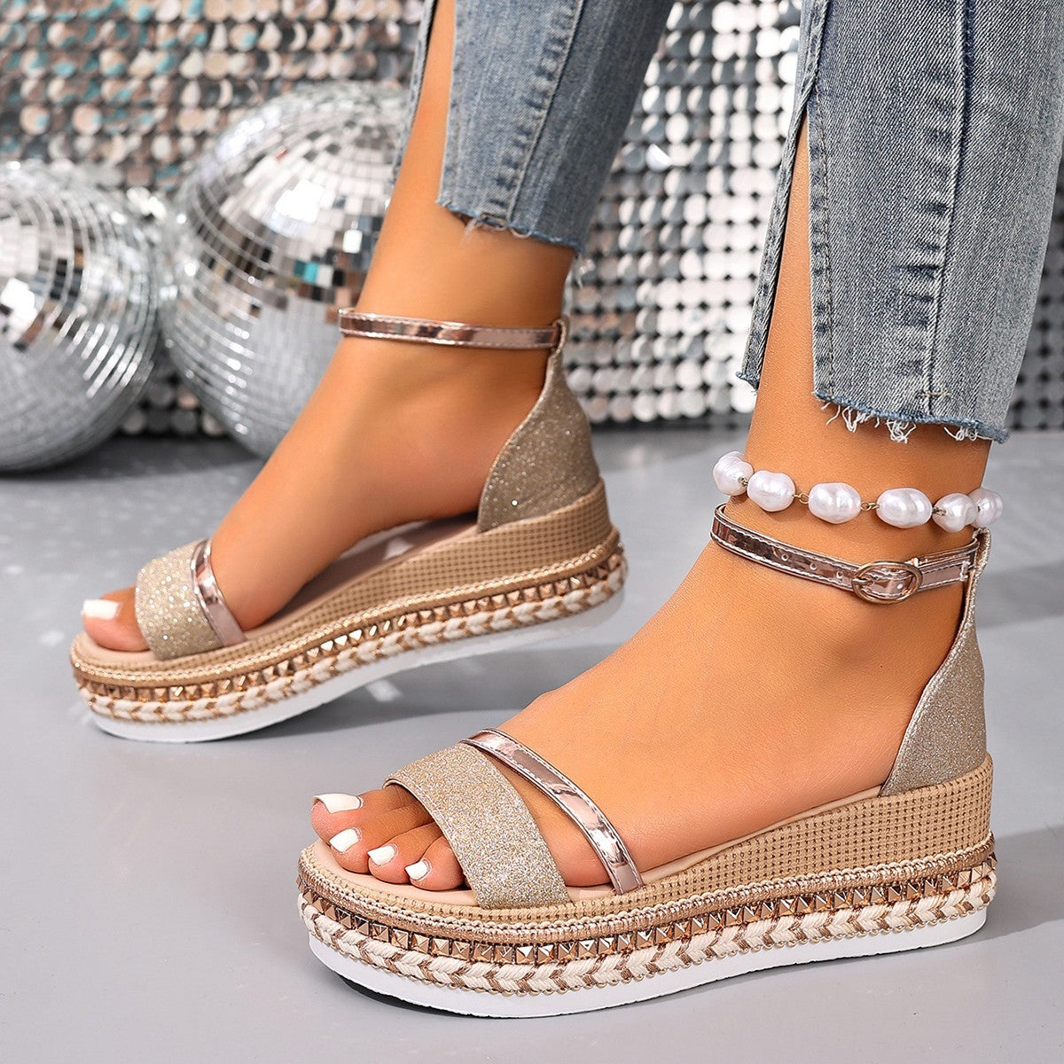 Summer Chic: Thick-Sole Fish-Mouth Platform Sandals