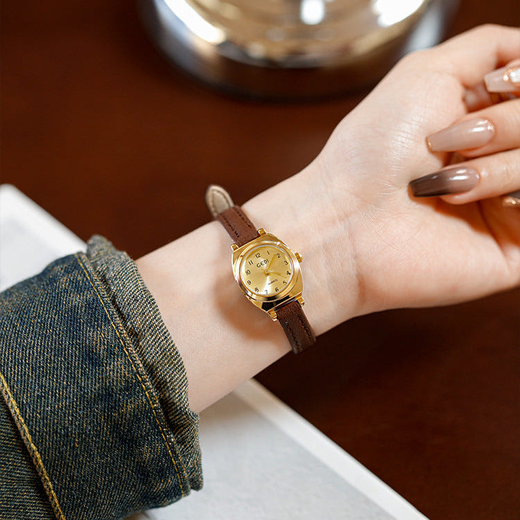 Elegant Women's Quartz Watch - Chic Leather Barrel Design
