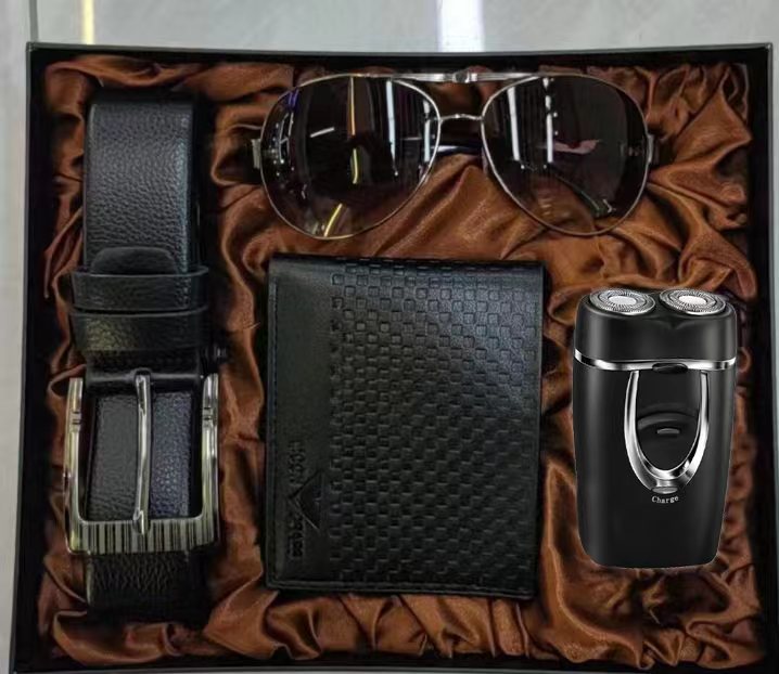 Classic Men's 6-Piece Gift Set