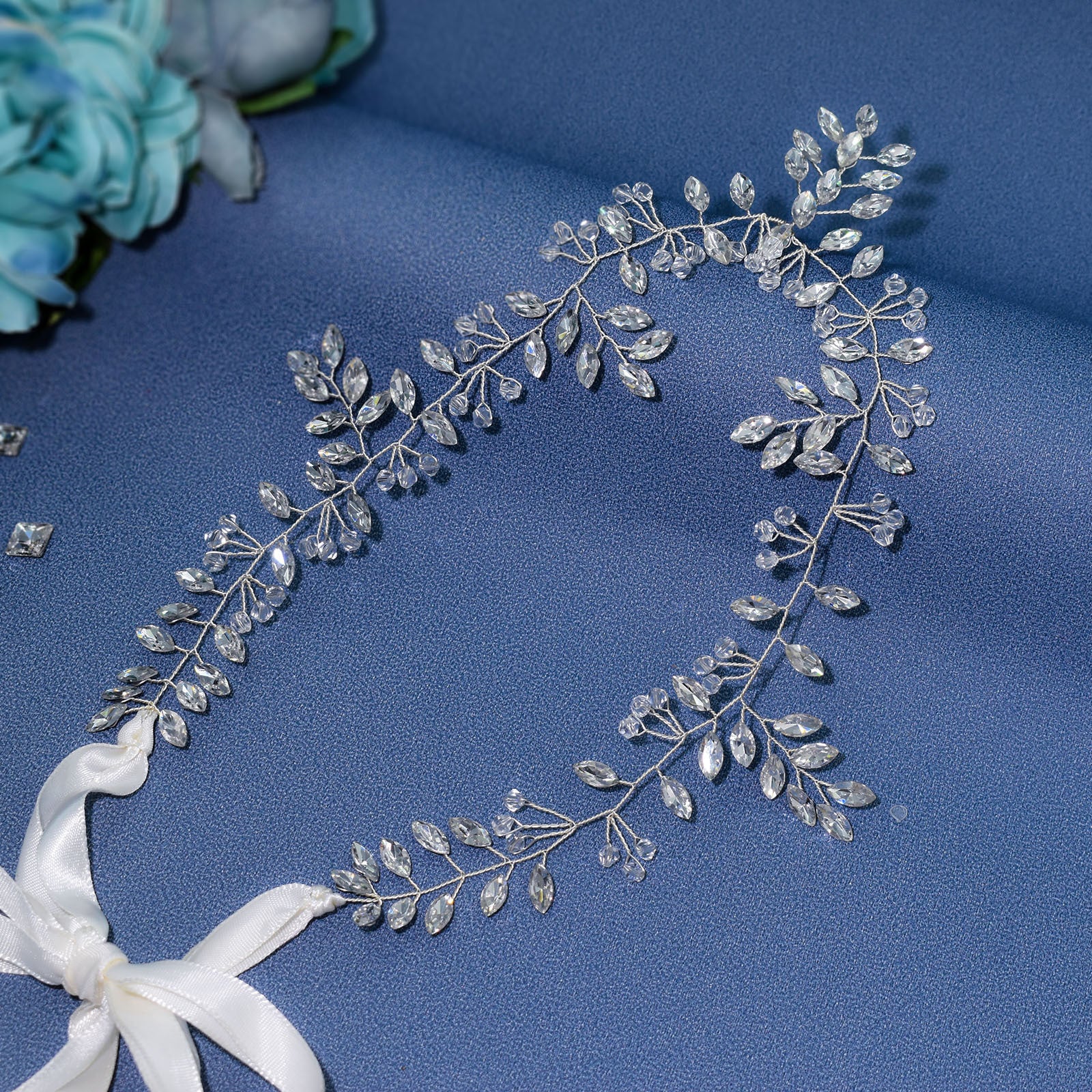 Creative handmade hanging rhinestone forehead Wedding  headdress