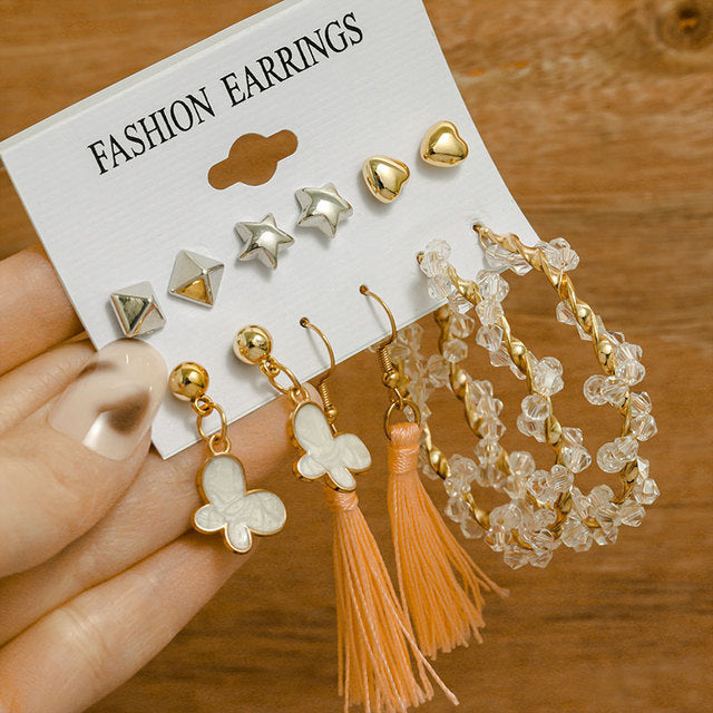 Pearl earring set with diamonds