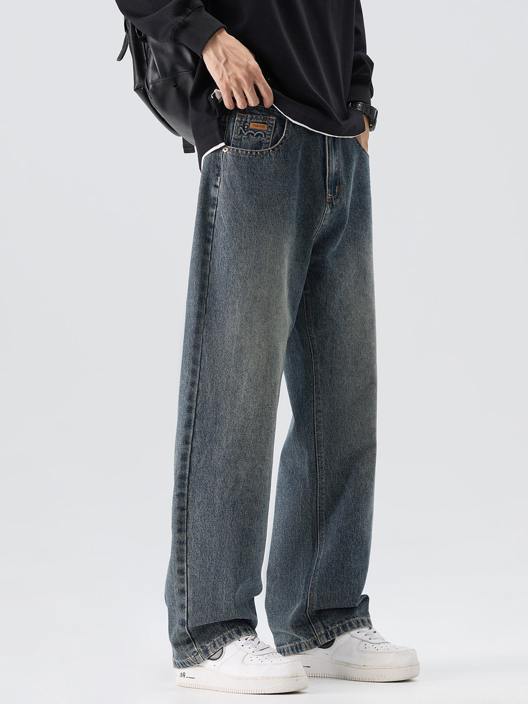 Men’s Loose Wide-Leg Straight Jeans