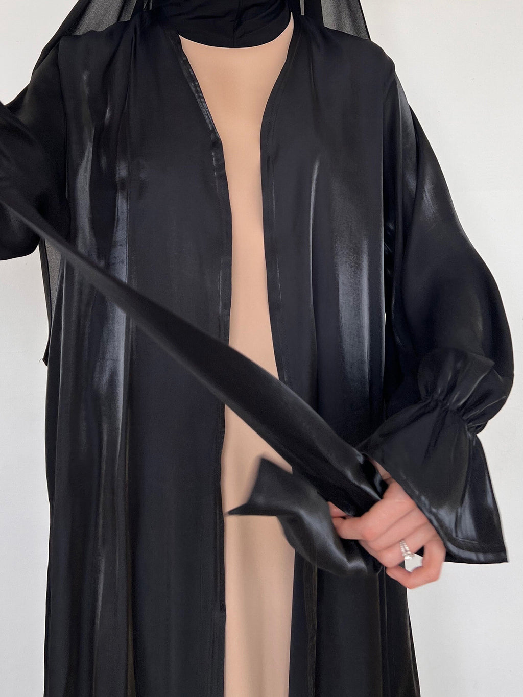 Muslim Abaya cardigan, temperament, long bright silk satin