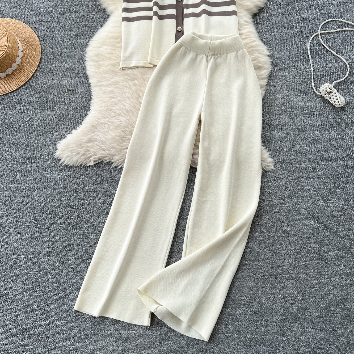 Loose Fit Knit Two-Piece Set