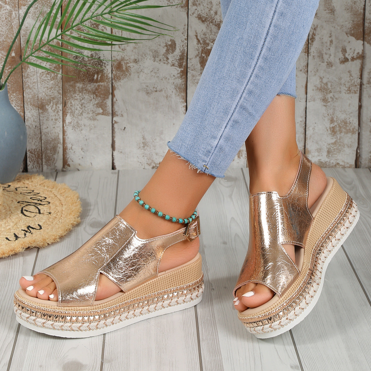 Summer Chic: Thick-Sole Fish-Mouth Platform Sandals