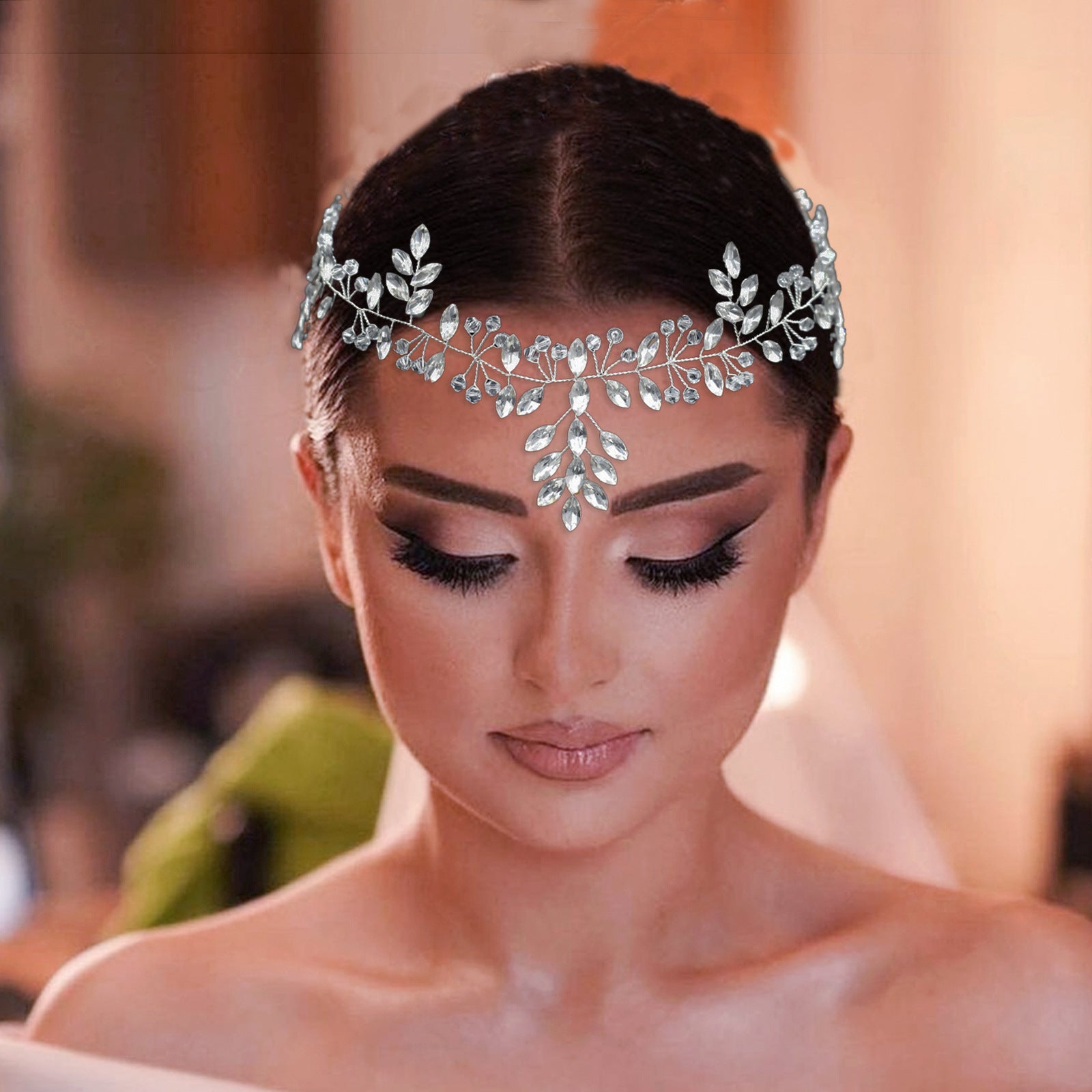 Creative handmade hanging rhinestone forehead Wedding  headdress