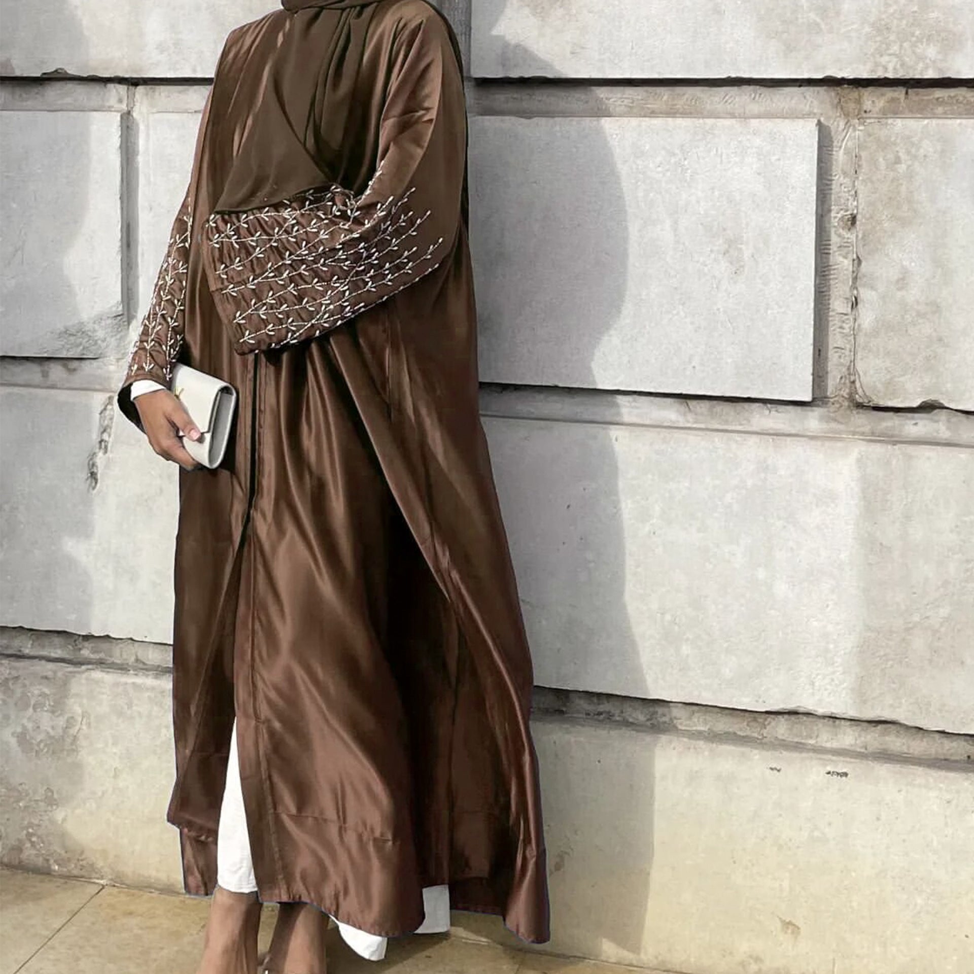 Islamic traditional dress Kaftan Abaya robe burqa (On Hand)