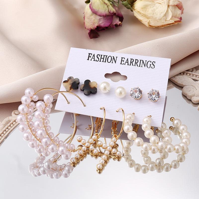 Creative French retro gold earrings set