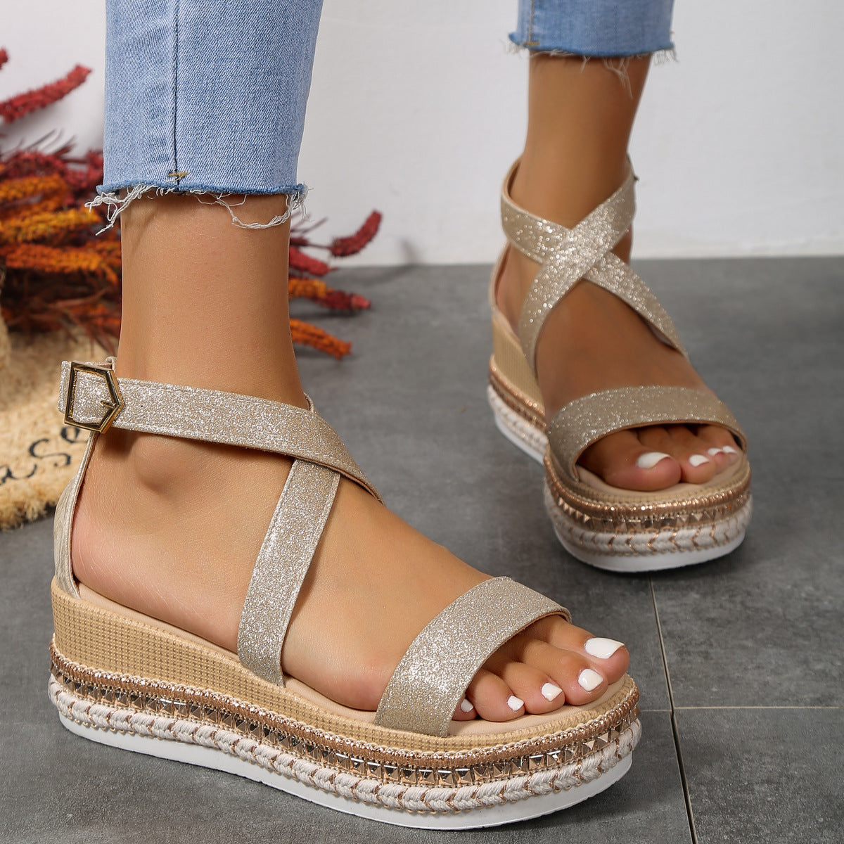 Summer Chic: Thick-Sole Fish-Mouth Platform Sandals