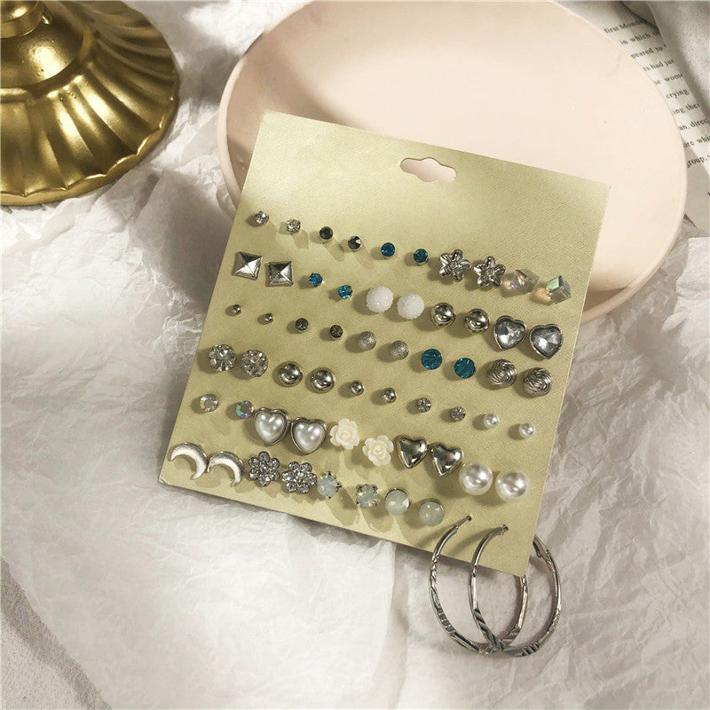 Pearl Stud Earrings Set – 30 Pairs Fashion Earrings for Women
