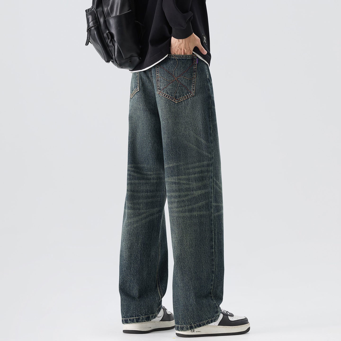 Men’s Loose Wide-Leg Straight Jeans