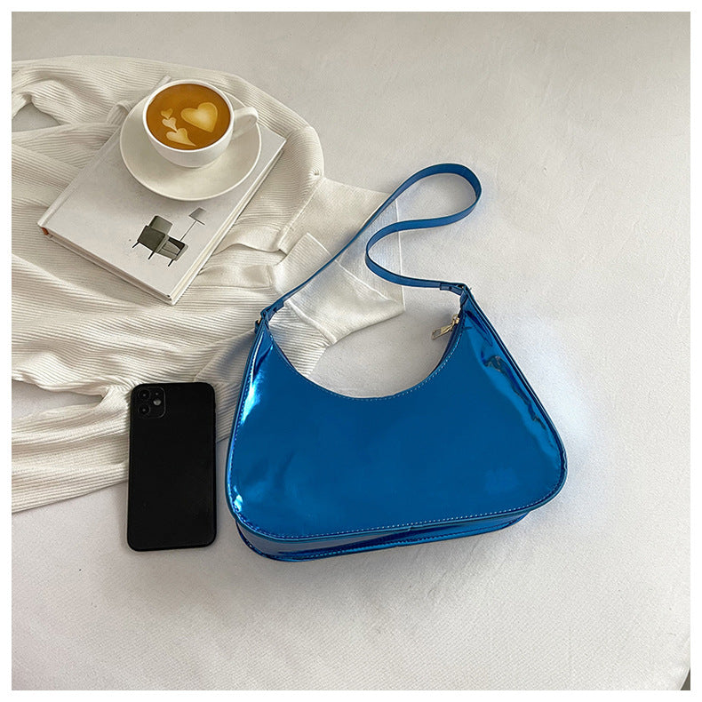 Stylish and Functional: Niche Armpit Handbag for Commuter