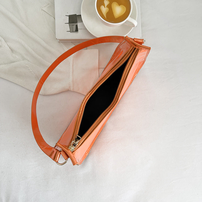 Stylish and Functional: Niche Armpit Handbag for Commuter
