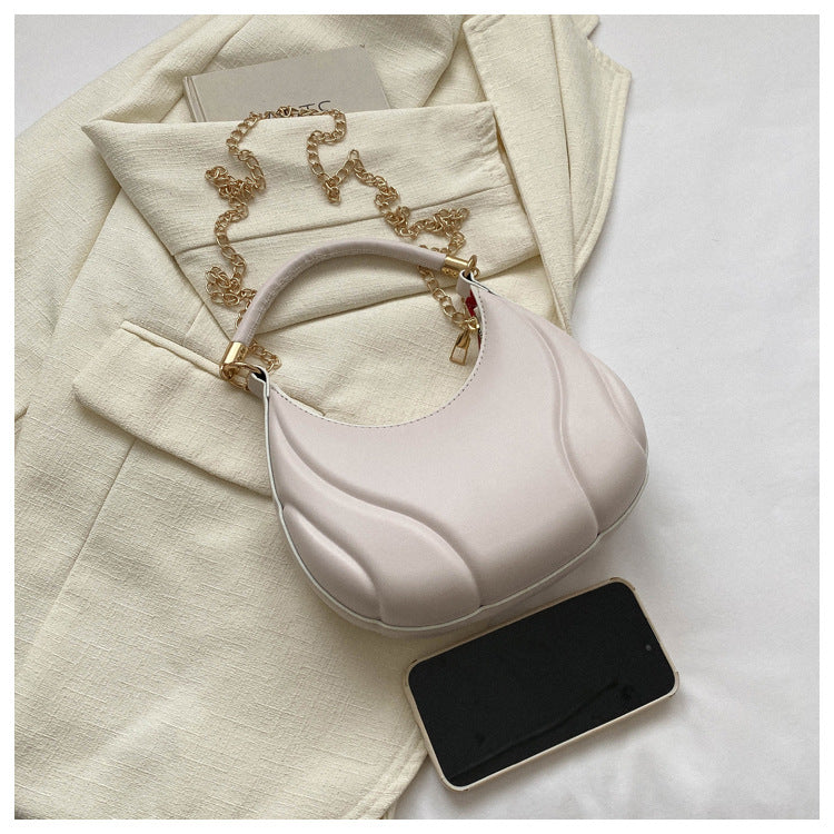 Popular Niche Chain Shoulder Bag: Stylish Summer Essential