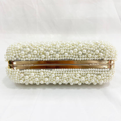 Dazzling Dinner Handbag: A Luxurious Accessory for Memorable Nights